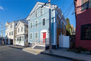 30 Prospect Hill 1, Newport, RI 02840