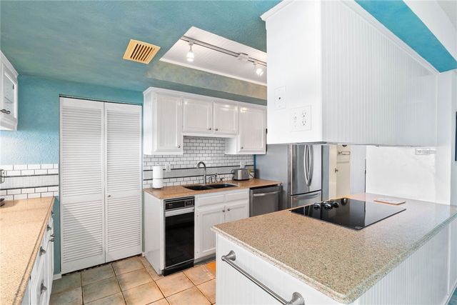 720 Access Road 1-A 611, Port Aransas, TX 78373