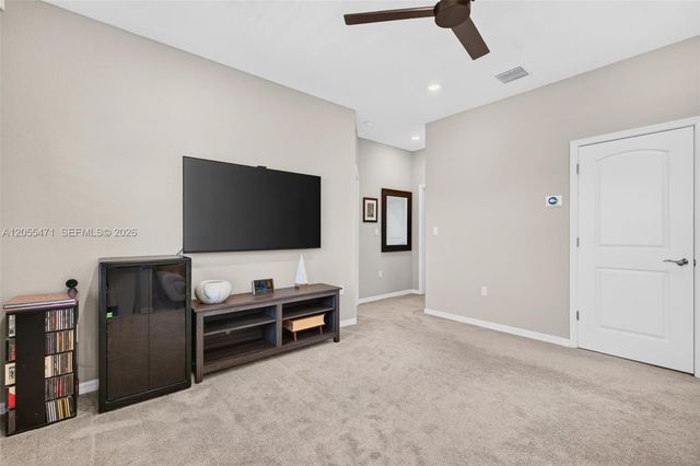 4460 Gramercy Dr, Oakland Park, FL 33309
