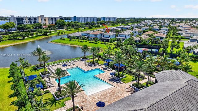 4460 Gramercy Dr, Oakland Park, FL 33309