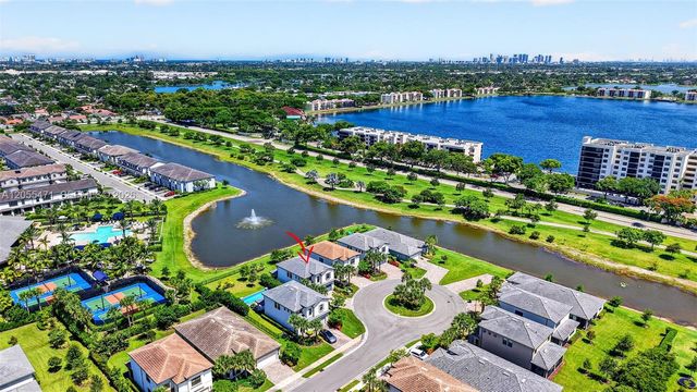 4460 Gramercy Dr, Oakland Park, FL 33309