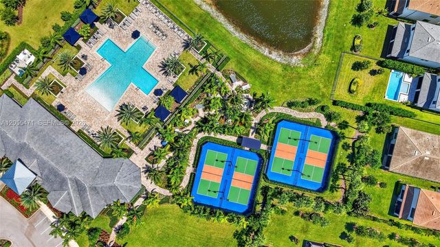 4460 Gramercy Dr, Oakland Park, FL 33309