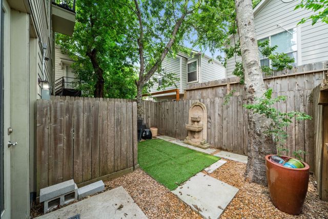 1112 Andrews Street Apt, Houston, TX 77019