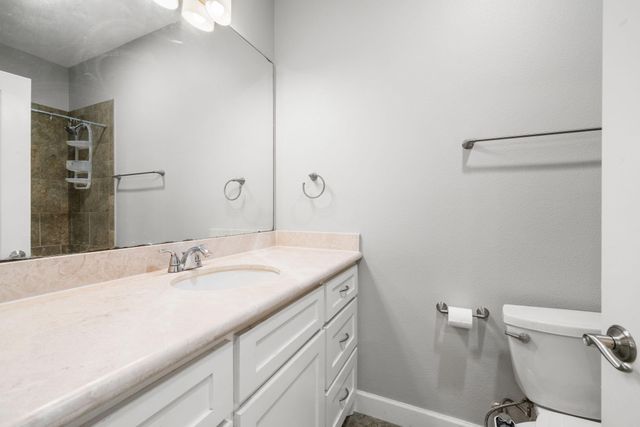 1112 Andrews Street Apt, Houston, TX 77019