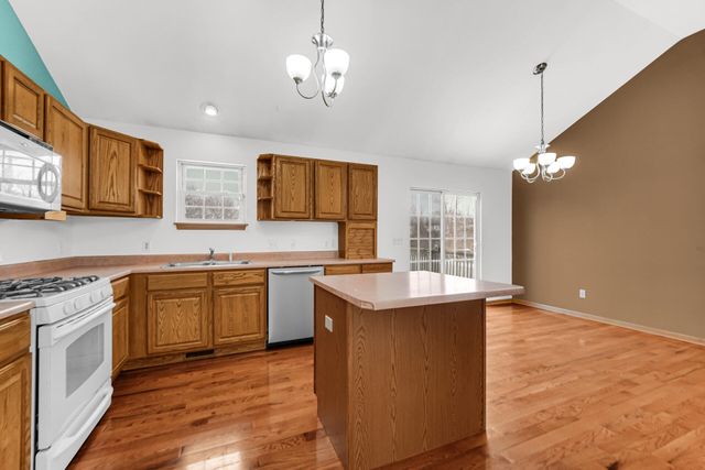 196 Spring View Drive, Porter, IN 46304