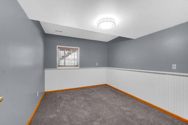 196 Spring View Drive, Porter, IN 46304