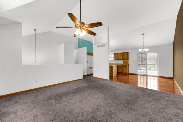 196 Spring View Drive, Porter, IN 46304