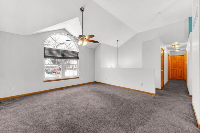 196 Spring View Drive, Porter, IN 46304