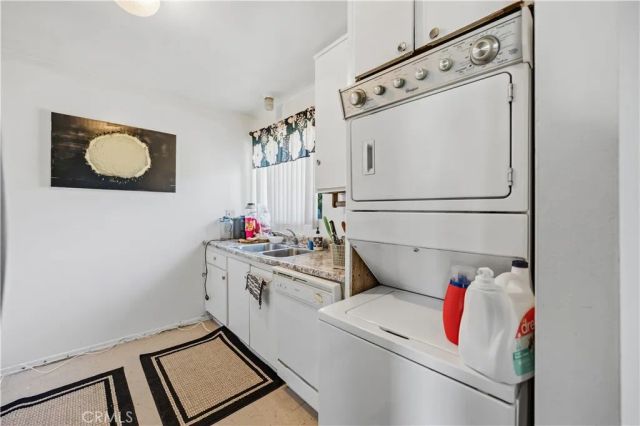 2524 Price, La Verne, CA 91750