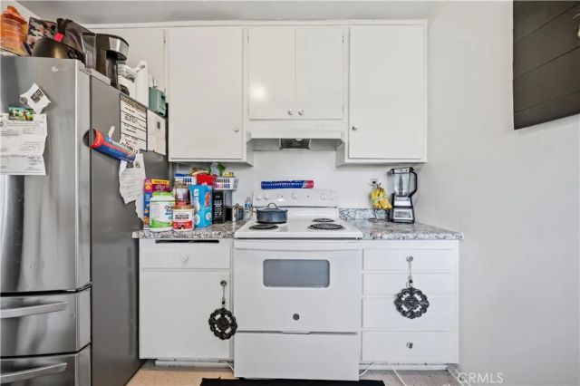 2524 Price, La Verne, CA 91750