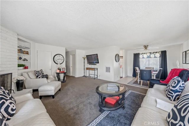 2524 Price, La Verne, CA 91750
