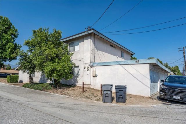 2524 Price, La Verne, CA 91750