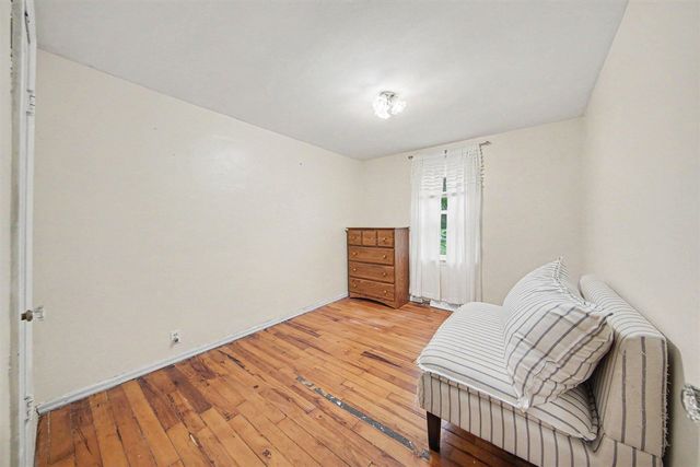 2800 Kibby Road, Jackson, MI 49203