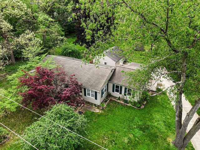 2800 Kibby Road, Jackson, MI 49203