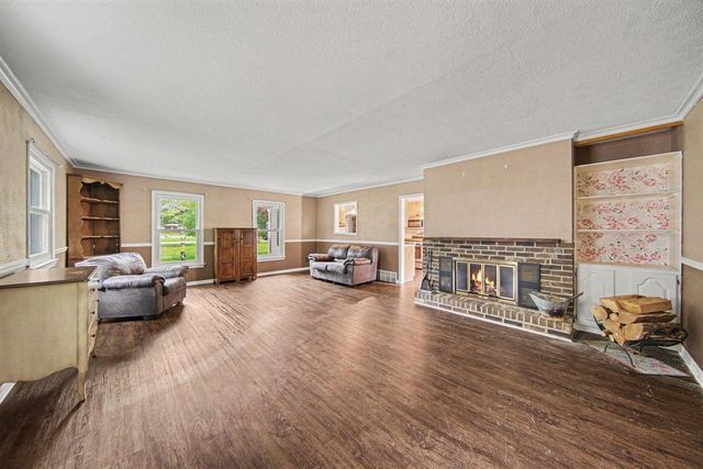 2800 Kibby Road, Jackson, MI 49203