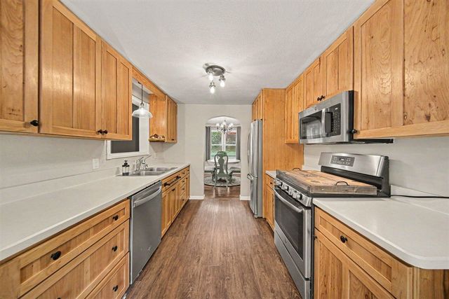 2800 Kibby Road, Jackson, MI 49203