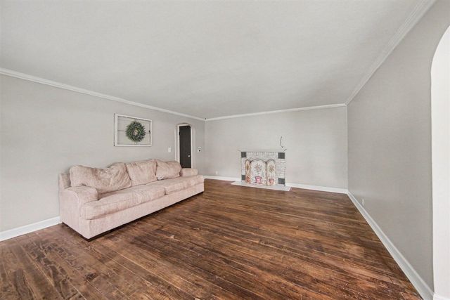 2800 Kibby Road, Jackson, MI 49203