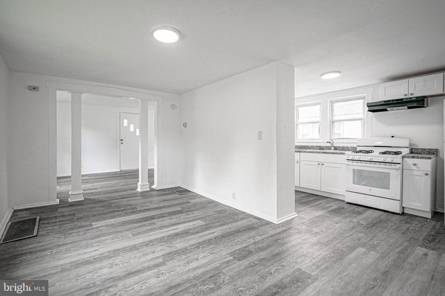 38 BELLEVUE AVE, Woodbury, NJ 08096