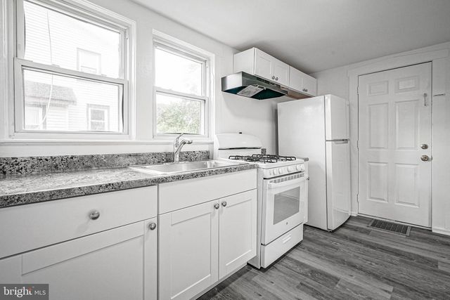 38 BELLEVUE AVE, Woodbury, NJ 08096
