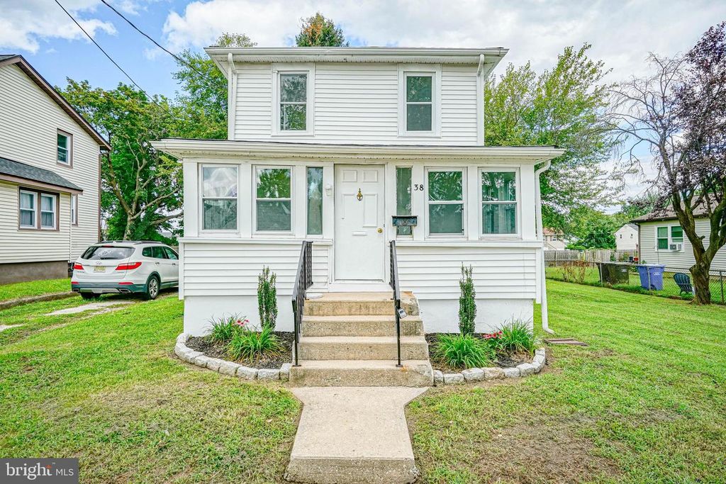 38 BELLEVUE AVE, Woodbury, NJ 08096