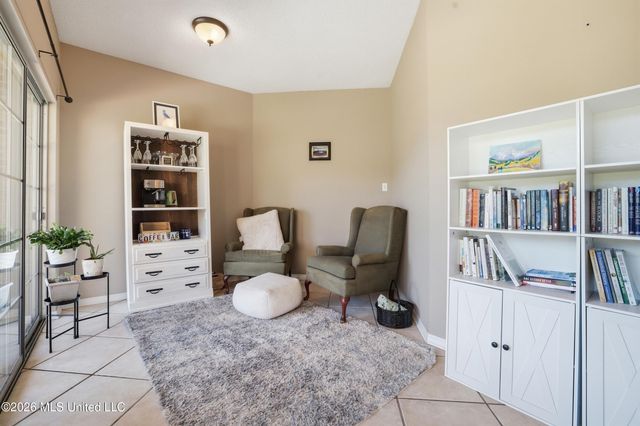 3815 Cabildo Place, Ocean Springs, MS 39564