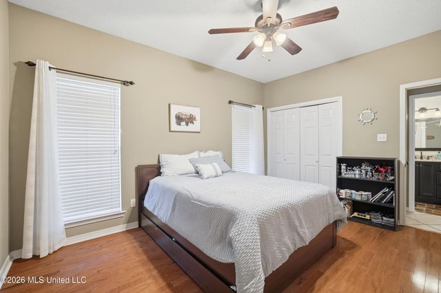 3815 Cabildo Place, Ocean Springs, MS 39564