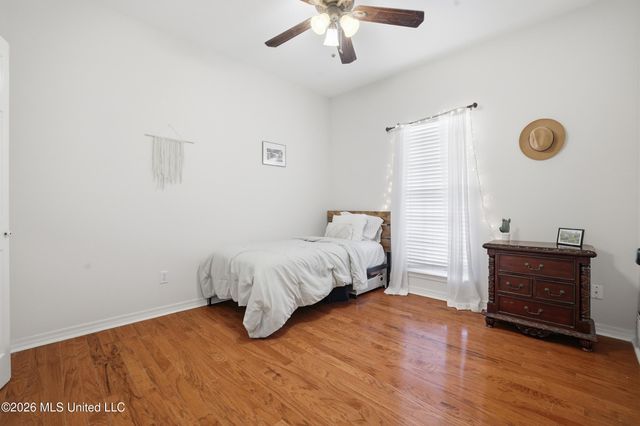 3815 Cabildo Place, Ocean Springs, MS 39564