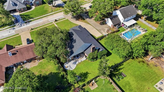 3815 Cabildo Place, Ocean Springs, MS 39564