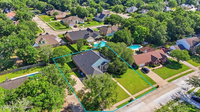 3815 Cabildo Place, Ocean Springs, MS 39564