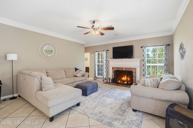 3815 Cabildo Place, Ocean Springs, MS 39564