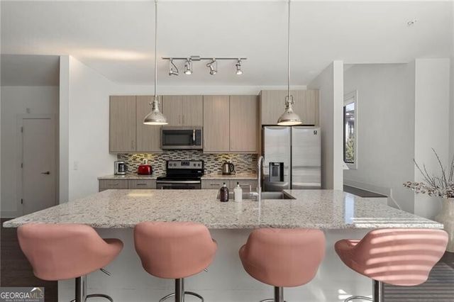 61 Moda Lane, Atlanta, GA 30316