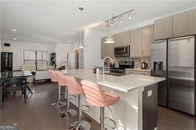 61 Moda Lane, Atlanta, GA 30316