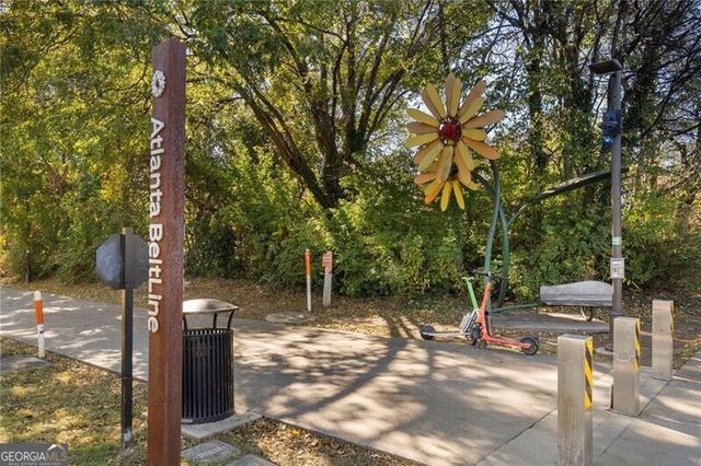 61 Moda Lane, Atlanta, GA 30316