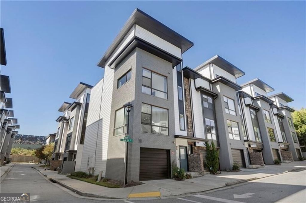 61 Moda Lane, Atlanta, GA 30316