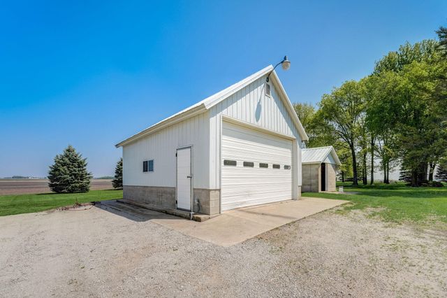 29295 441st Avenue, Gaylord, MN 55334
