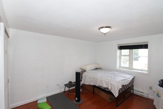 94 Beacon St. 14, Somerville, MA 02143