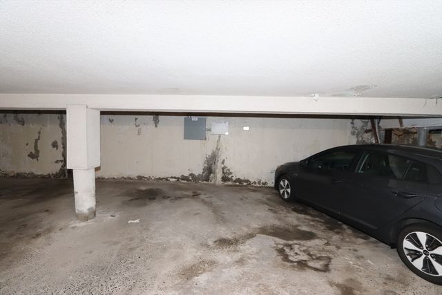 94 Beacon St. 14, Somerville, MA 02143