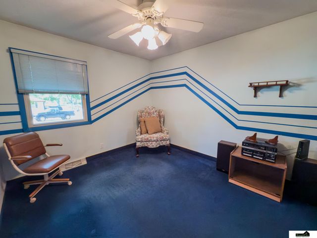1201 Elba Avenue, Lincoln, NE 68521
