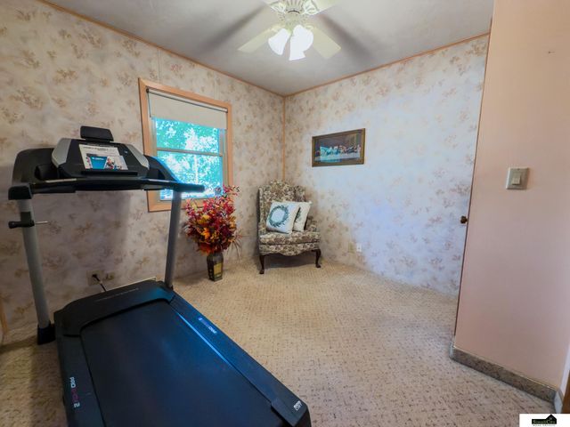 1201 Elba Avenue, Lincoln, NE 68521