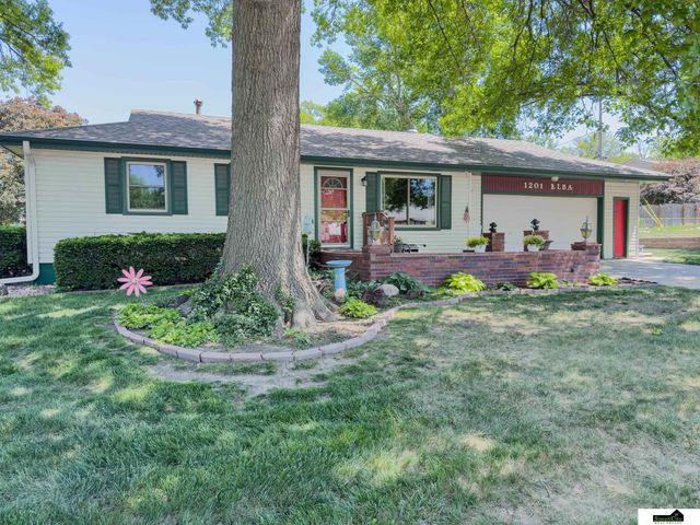 1201 Elba Avenue, Lincoln, NE 68521