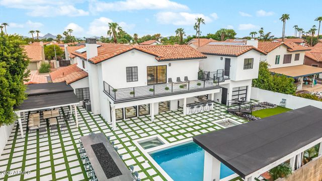 5418 E MICHELLE Drive, Scottsdale, AZ 85254