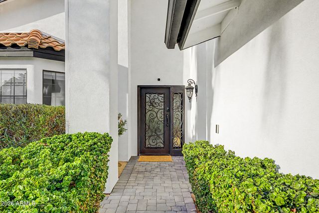 5418 E MICHELLE Drive, Scottsdale, AZ 85254