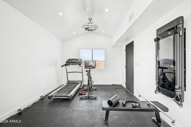 5418 E MICHELLE Drive, Scottsdale, AZ 85254