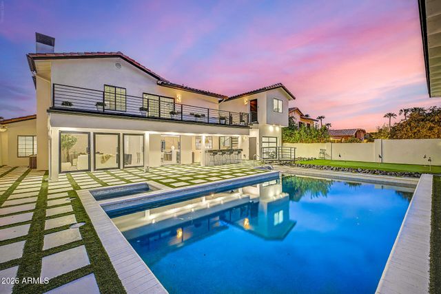 5418 E MICHELLE Drive, Scottsdale, AZ 85254