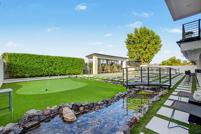 5418 E MICHELLE Drive, Scottsdale, AZ 85254