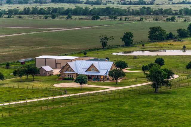 6868 Fm 360 Road, Needville, TX 77461