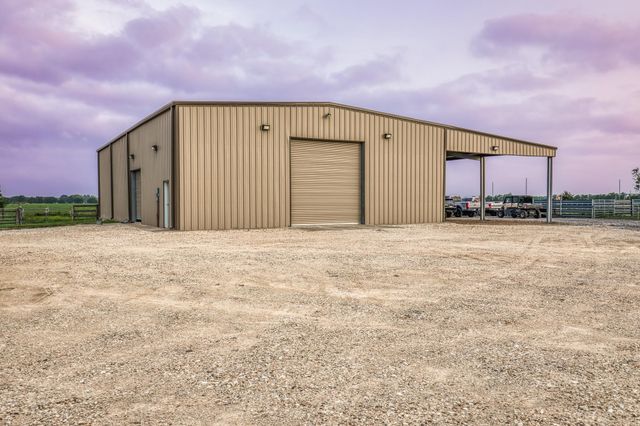 6868 Fm 360 Road, Needville, TX 77461