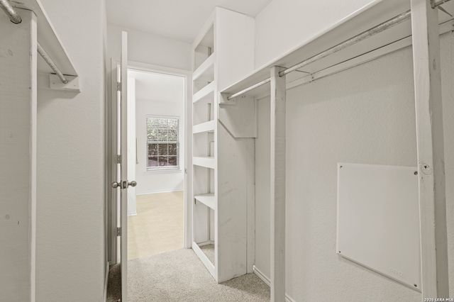 112 COYOTE CIR, Boerne, TX 78006