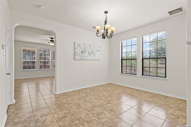 112 COYOTE CIR, Boerne, TX 78006