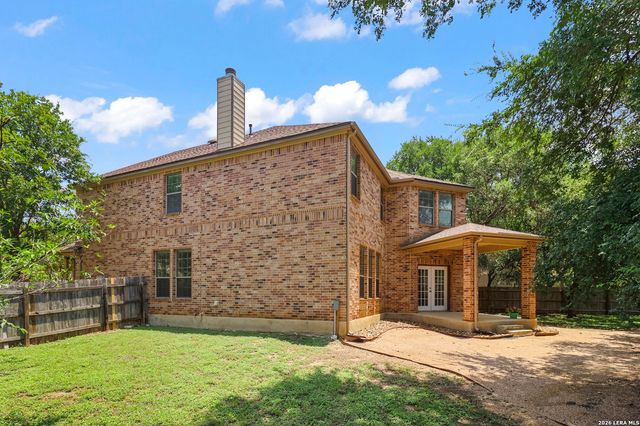 112 COYOTE CIR, Boerne, TX 78006